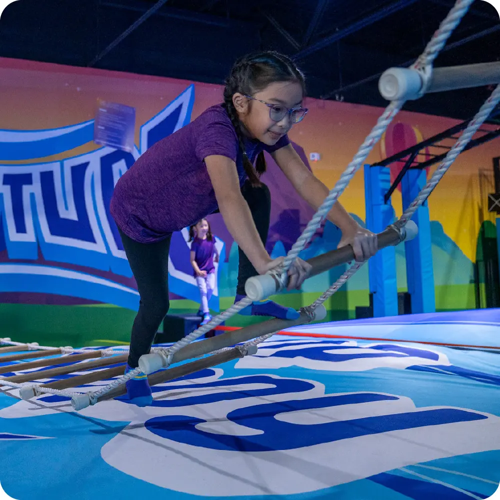 altitude-trampoline-park-03@2x-100